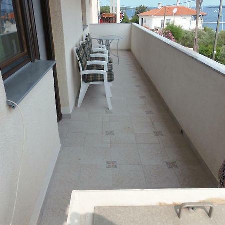 Apartments Branko Veli Rat Exterior photo